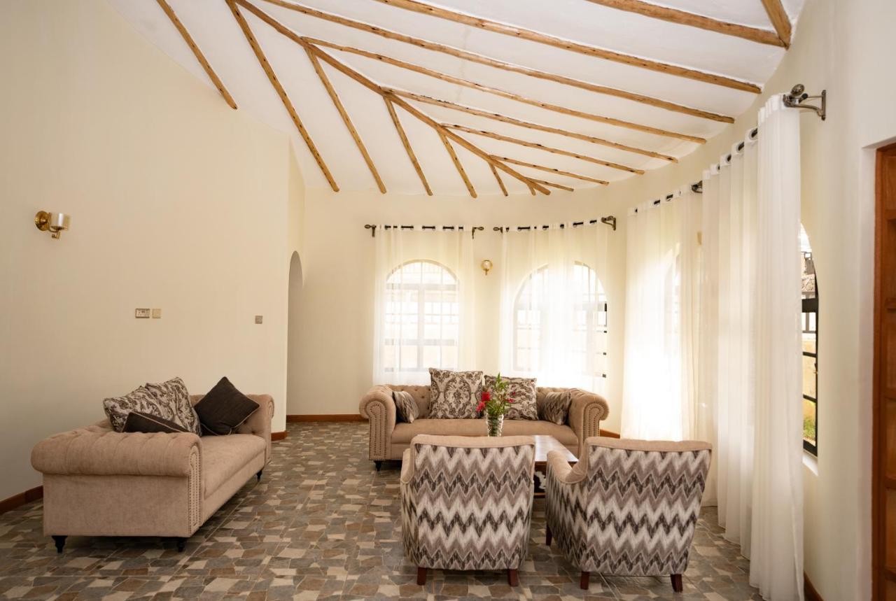 Saab Royale Resort Kajiado Exteriér fotografie